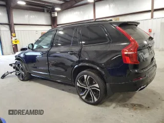 2020 Volvo XC90 R-Design with VIN YV4BR0CM6L1616598, listed as a Copart auction lot 83531044 with 0 mi miles and Salvage Title. Bid and sale history available at carsss.com. Image 2.