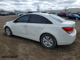2013 Chevrolet Cruze LS with VIN 1G1PA5SHXD7150053, listed as a Copart auction lot 53801125 with 184,050 mi miles and Clean Title. Bid and sale history available at carsss.com. Image 2.