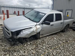 2015 Ram 1500 Express z VIN 1C6RR7KT6FS780460, wystawiony jako Copart lot #54898055 z przebiegiem 136 403 mil mil oraz Nie do naprawy. Historia ofert i sprzedaży dostępna na DreamBid. Obrazek 1.