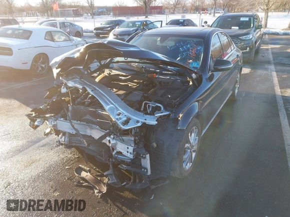 2018 Mercedes-Benz C 300 with VIN 55SWF4JB8JU251768, listed as a IAAI auction lot 41276662 with 99,045 mi miles and . Bid and sale history available at carsss.com. Image 2.