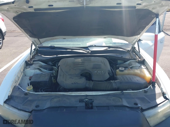 2011 Dodge Charger SE with VIN 2B3CL3CG1BH591129, listed as a IAAI auction lot 42058163 with 168,850 mi miles. Bid and sale history available at carsss.com. Image 10.