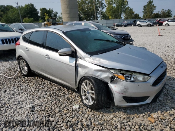 2015 Ford Focus SE with VIN 1FADP3K23FL332086, listed as a Copart auction lot 71199274 with 124,209 mi miles and Clean Title. Bid and sale history available at carsss.com. Image 4.