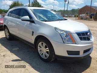 2011 Cadillac SRX Luxury Collection z VIN 3GYFNDEYXBS614786, wystawiony jako IAAI lot #42202497 z przebiegiem 176 101 mil mil oraz . Historia ofert i sprzedaży dostępna na DreamBid. Obrazek 1.