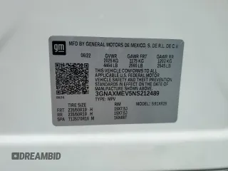 2022 Chevrolet Equinox RS z VIN 3GNAXMEV5NS212489, wystawiony jako Copart lot #51080555 z przebiegiem 28 364 mil mil oraz Szkoda całkowita • Salvage title. Historia ofert i sprzedaży dostępna na DreamBid. Obrazek 13.