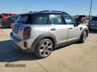 2023 MINI Countryman Cooper S with VIN WMZ53BR04P3P97731, listed as a Copart auction lot 75090604 with 28,896 mi miles and Salvage Title. Bid and sale history available at carsss.com. Image 3.