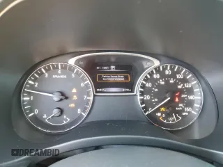 2019 Nissan Pathfinder S with VIN 5N1DR2MM5KC593108, listed as a Copart auction lot 53048995 with 104,517 mi miles and Salvage title. Bid and sale history available at DreamBid. Image 9.