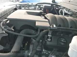 2017 GMC Yukon SLE z VIN 1GKS1AKC6HR342891, wystawiony jako IAAI lot #42373200 z przebiegiem 71 589 mil mil oraz . Historia ofert i sprzedaży dostępna na DreamBid. Obrazek 19.