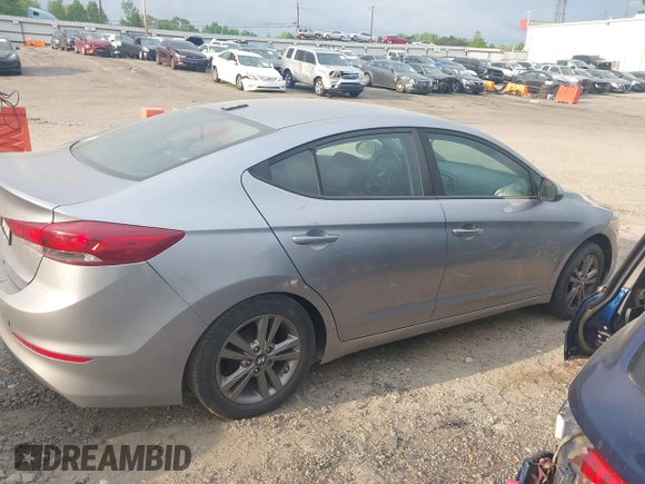 2017 Hyundai Elantra SE z VIN 5NPD84LF8HH007410, wystawiony jako IAAI lot #42023627 z przebiegiem 154 966 mil mil oraz . Historia ofert i sprzedaży dostępna na DreamBid. Obrazek 13.