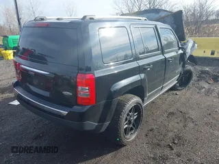 2017 Jeep Patriot High Altitude with VIN 1C4NJRFB8HD122240, listed as a IAAI auction lot 41849416 with 72,451 mi miles. Bid and sale history available at carsss.com. Image 4.