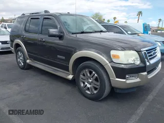 2007 Ford Explorer Eddie Bauer with VIN 1FMEU74EX7UB71748, listed as a IAAI auction lot 42139138 with 224,884 mi miles. Bid and sale history available at carsss.com. Image 1.