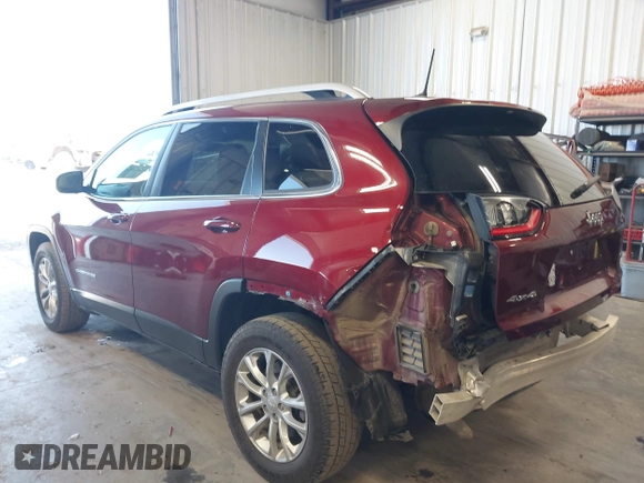 2019 Jeep Cherokee Latitude z VIN 1C4PJMCB7KD127453, wystawiony jako IAAI lot #42100924 z przebiegiem 97 414 mil mil oraz . Historia ofert i sprzedaży dostępna na DreamBid. Obrazek 3.