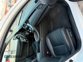 2020 Honda Insight Touring with VIN 19XZE4F78LE400419, listed as a Copart auction lot 50107185 with 77,708 mi miles and Salvage Title. Bid and sale history available at carsss.com. Image 5.