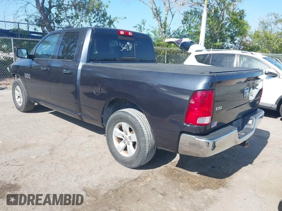 2018 Ram 1500 SLT z VIN 1C6RR6GG2JS303880, wystawiony jako IAAI lot #42138224 z przebiegiem 120 533 mil mil oraz . Historia ofert i sprzedaży dostępna na DreamBid. Obrazek 3.