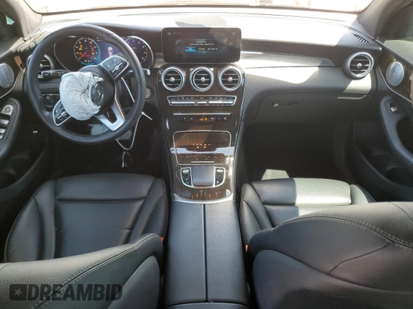 2020 Mercedes-Benz GLC 300 z VIN WDC0G8EB9LF676592, wystawiony jako Copart lot #54897605 z przebiegiem 20 925 mil mil oraz Szkoda całkowita • Salvage title. Historia ofert i sprzedaży dostępna na DreamBid. Obrazek 8.