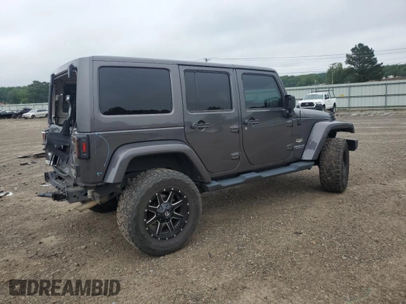 2014 Jeep Wrangler Unlimited Sahara with VIN 1C4HJWEG7EL299548, listed as a Copart auction lot 58522355 with 76,057 mi miles and Clean title. Bid and sale history available at DreamBid. Image 3.