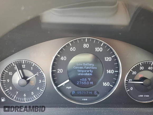 2006 Mercedes-Benz E 350 with VIN WDBUF56J86A970483, listed as a Copart auction lot 51522194 with 95,717 mi miles and Salvage Title. Bid and sale history available at DreamBid. Image 9.