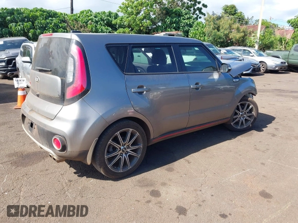 2018 Kia Soul ! with VIN KNDJX3AA5J7561683, listed as a IAAI auction lot 40957017 with 23,217 mi miles. Bid and sale history available at carsss.com. Image 4.