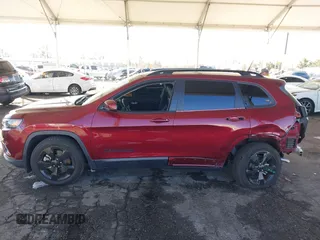 2021 Jeep Cherokee Altitude with VIN 1C4PJLLB0MD120227, listed as a IAAI auction lot 41350113 with 71,644 mi miles. Bid and sale history available at carsss.com. Image 15.