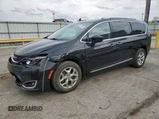 2017 Chrysler Pacifica Touring L Plus with VIN 2C4RC1EG3HR635595, listed as a Copart auction lot 51811995 with 89,405 mi miles and Salvage Title. Bid and sale history available at DreamBid. Image 1.