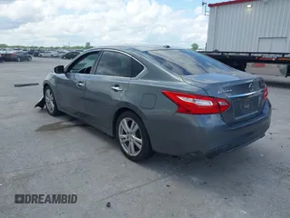 2016 Nissan Altima SL z VIN 1N4BL3AP9GC153052, wystawiony jako IAAI lot #42146199 z przebiegiem 63 793 mil mil oraz . Historia ofert i sprzedaży dostępna na DreamBid. Obrazek 3.