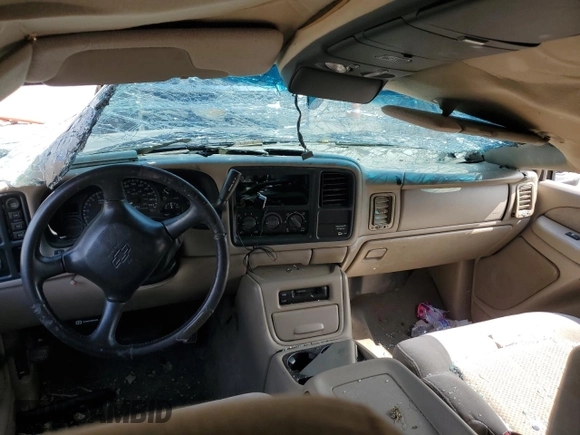 2001 Chevrolet Silverado 1500 LS with VIN 1GCEK19T41Z272423, listed as a Copart auction lot 53672165 with Not Provided miles and Salvage Title. Bid and sale history available at DreamBid. Image 8.