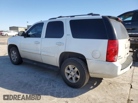 2009 GMC Yukon SLT w/4SB with VIN 1GKFK33099R159145, listed as a Copart auction lot 48543825 with 177,541 mi miles and Salvage Title. Bid and sale history available at carsss.com. Image 2.