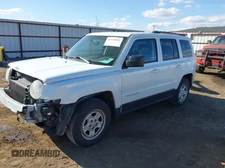 2016 Jeep Patriot Sport with VIN 1C4NJPBA7GD715040, listed as a IAAI auction lot 41970461 with 104,288 mi miles. Bid and sale history available at carsss.com. Image 2.
