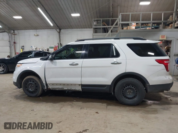 2013 Ford Explorer z VIN 1FM5K8B83DGA61532, wystawiony jako IAAI lot #42203941 z przebiegiem 191 304 mil mil oraz . Historia ofert i sprzedaży dostępna na DreamBid. Obrazek 14.