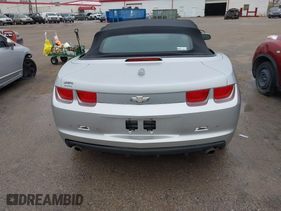 2011 Chevrolet Camaro 1LT with VIN 2G1FB3DD1B9186510, listed as a IAAI auction lot 41495382 with 181,483 mi miles and . Bid and sale history available at DreamBid. Image 15.