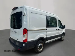 2019 Ford Transit с VIN 1FTYR1CM8KKB14171, выставлен на аукционе Copart как лот 60481215 с пробегом 151 113 миль миль и Чистый • Clean title. История ставок и продаж доступна на DreamBid. Изображение 4.