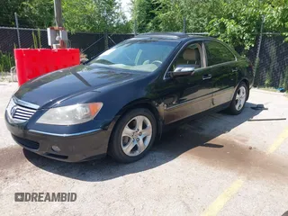 2005 Acura RL с VIN JH4KB16535C012806, выставлен на аукционе IAAI как лот 42876622 с пробегом 171 398 миль миль и . История ставок и продаж доступна на DreamBid. Изображение 2.