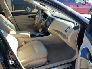 2013 Nissan Altima 3.5 SL with VIN 1N4BL3AP0DN465874, listed as a IAAI auction lot 41198257 with 183,265 mi miles. Bid and sale history available at carsss.com. Image 5.