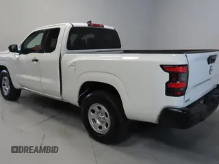 2024 Nissan Frontier SV with VIN 1N6ED1CM3RN642238, listed as a Copart auction lot 60930935 with 2,233 mi miles and Salvage title. Bid and sale history available at DreamBid. Image 4.