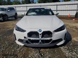 2023 BMW i4 eDrive40 with VIN WBY73AW04PFP24525, listed as a Copart auction lot 60928733 with NaN miles. Bid and sale history available at carsss.com. Image 5.