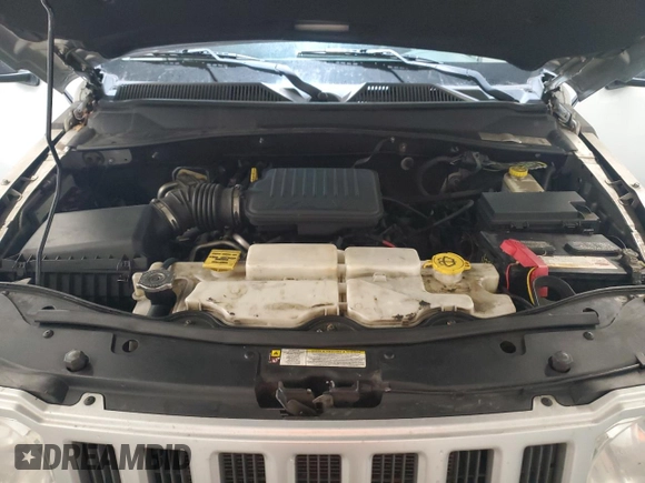 2008 Jeep Liberty Sport z VIN 1J8GN28K98W105722, wystawiony jako Copart lot #54117375 z przebiegiem 150 376 mil mil oraz Szkoda całkowita • Salvage title. Historia ofert i sprzedaży dostępna na DreamBid. Obrazek 12.