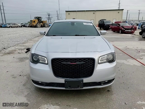 2021 Chrysler 300 with VIN 2C3CCABG2MH545658, listed as a Copart auction lot 51096045 with 72,842 mi miles and Salvage Title. Bid and sale history available at carsss.com. Image 14.