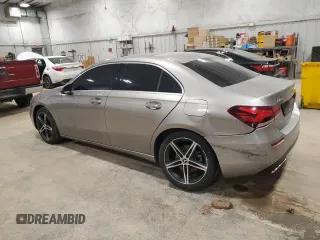 2019 Mercedes-Benz A 220 z VIN WDD3G4FB8KW001993, wystawiony jako Copart lot #49063505 z przebiegiem 60 043 mil mil oraz Nie do naprawy • Non repairable. Historia ofert i sprzedaży dostępna na DreamBid. Obrazek 2.