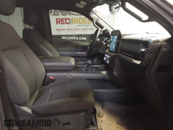 2024 Ford F-150 XLT with VIN 1FTEW3LP6RKD58669, listed as a IAAI auction lot 41394262 with 34,805 mi miles. Bid and sale history available at carsss.com. Image 5.