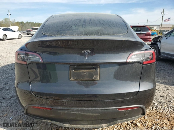 2024 Tesla Model Y with VIN 7SAYGDED6RF112689, listed as a Copart auction lot 50763815 with 11,933 mi miles and Salvage Title. Bid and sale history available at carsss.com. Image 6.