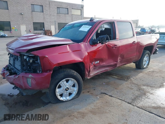 2018 Chevrolet Silverado 1500 LT with VIN 3GCUKREC4JG386597, listed as a IAAI auction lot 41355322 with Not Provided miles. Bid and sale history available at carsss.com. Image 2.