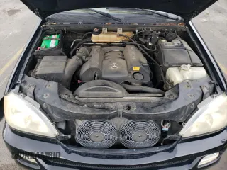2004 Mercedes-Benz M-Class 3.5L with VIN 4JGAB57E34A473254, listed as a Copart auction lot 81832884 with 154,571 mi miles and Salvage Title. Bid and sale history available at carsss.com. Image 11.