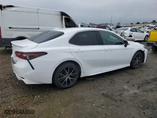 2023 Toyota Camry SE with VIN 4T1G11AKXPU120470, listed as a Copart auction lot 46127505 with 14,145 mi miles and Salvage Title. Bid and sale history available at carsss.com. Image 3.
