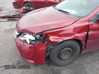 2015 Toyota Camry XLE with VIN 4T1BF1FK2FU982570, listed as a IAAI auction lot 41629755 with 245,224 mi miles. Bid and sale history available at carsss.com. Image 6.