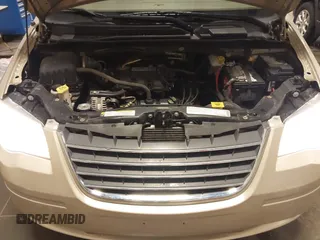 2010 Chrysler Town & Country Touring with VIN 2A4RR5D17AR184092, listed as a IAAI auction lot 41727926 with 158,937 mi miles and . Bid and sale history available at DreamBid. Image 10.