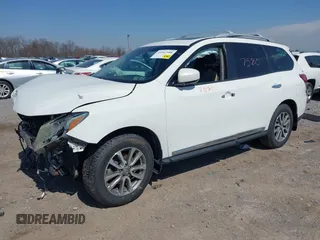 2013 Nissan Pathfinder SL z VIN 5N1AR2MM6DC629197, wystawiony jako IAAI lot #41847580 z przebiegiem 188 121 mil mil oraz . Historia ofert i sprzedaży dostępna na DreamBid. Obrazek 16.
