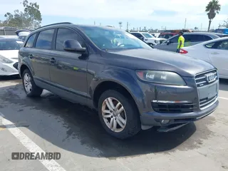2008 Audi Q7 3.6L with VIN WA1AY74L18D003210, listed as a IAAI auction lot 41770931 with 162,360 mi miles. Bid and sale history available at carsss.com. Image 1.