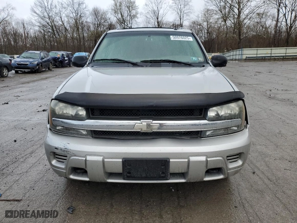 2005 Chevrolet TrailBlazer LS with VIN 1GNDT13S352218044, listed as a Copart auction lot 50976025 with NaN miles and Salvage Title. Bid and sale history available at carsss.com. Image 5.