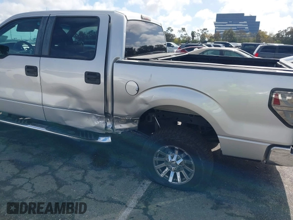 2010 Ford F-150 XL with VIN 1FTFW1CV5AFC04555, listed as a IAAI auction lot 41566725 with 180,352 mi miles. Bid and sale history available at carsss.com. Image 6.