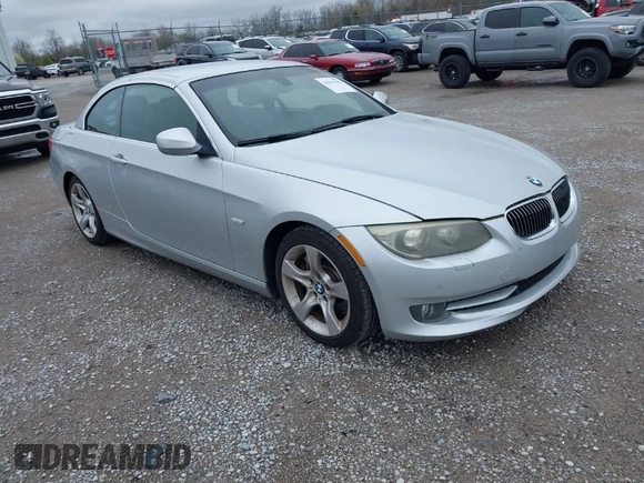 2011 BMW 3 Series 335i with VIN WBADX7C52BE581856, listed as a IAAI auction lot 41911781 with 130,606 mi miles and . Bid and sale history available at DreamBid. Image 1.