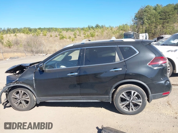 2019 Nissan Rogue SV with VIN JN8AT2MT9KW261269, listed as a IAAI auction lot 41699970 with 37,872 mi miles and . Bid and sale history available at DreamBid. Image 14.